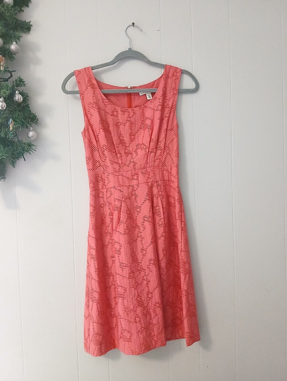 Banana Republic Coral Textured Sleeveless Midi Dress